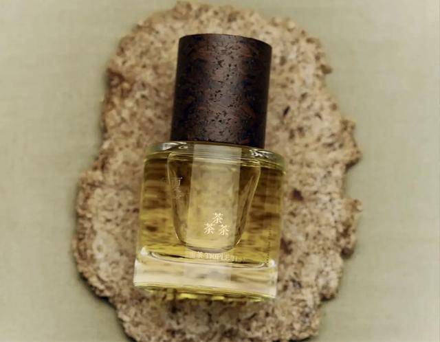 发:国货品牌“攻占”年轻人占榜单半数AG真人app“双11”情绪经济大爆(图6) 发:国货品牌“攻占”年轻人占榜单半数AG真人app“双11”情绪经济大爆(图6)