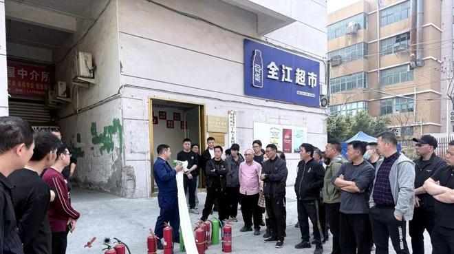 命令！龙湾全域铺开“三个三”应急实训护平安AG真人地址【火场